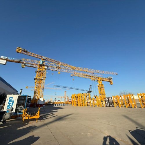 DAHAN TOWER CRANES